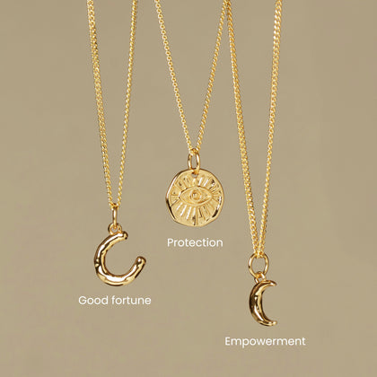 Horseshoe Necklace Gold